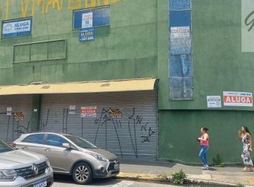 Comercial · 170m² · Ótimo Salão na vila Galvão com 170 metros quadrados com 02