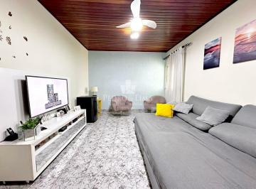 Casa · 178m² · 3 Quartos · 4 Vagas · Casa assobradada com edícula, 3 dormitórios, 4 vagas e 5 banheiros no Cangaíba