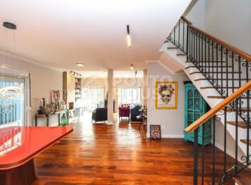 Casa · 550m² · 6 Quartos · 4 Vagas · Casa assobradada à venda no Jardim da Saúde, 6 dormitórios, 5 suítes e 4 vagas