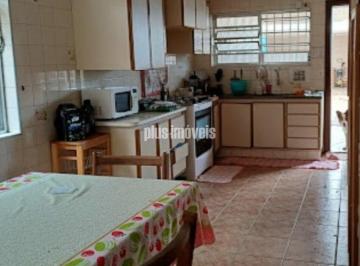 Casa · 350m² · 4 Quartos · 4 Vagas · Casa com 3 Quartos e 5 banheiros à Venda, 400 m²