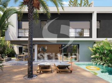 Casa · 248m² · 3 Quartos · 3 Vagas · Casa em Condomínio de alto padrão com 3 suítes e piscina - Real Parque