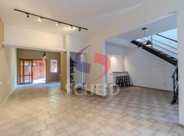 Casa · 263m² · 3 Quartos · 3 Vagas · Brooklin Novo  com 3 quartos, sendo 2 suítes, 263m²  e 03 vagas de garagem