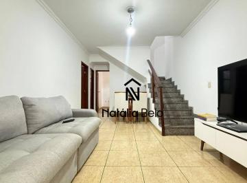 e0b71918c437956e1b004423412437870f1abc4d · Duplex com quintal no Jardim Mariléa