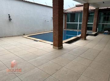 ccde4f752f8866e1e29e8b99d3bb4c151f17263a · Casa com 3 dormitórios para alugar, 220 m² por R$ 8.500,00/mês - Centro Residencial - Arujá/SP