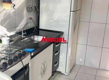 Apartamento · 48m² · 2 Quartos · 1 Vaga · Lindo Apartamento Mobiliado no condomínio Campo di Bragança em Ótima localização!