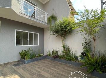 Casa · 230m² · 5 Quartos · 3 Vagas · Sobrado à venda no bairro Jardim Atlântico - Goiânia/GO