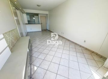Apartamento · 76m² · 2 Quartos · 1 Vaga · Apartamento 2 dormitórios, sendo 1 suite - Beira Mar Norte - Florianópolis