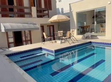 Casa · 304m² · 4 Quartos · 5 Vagas · Sobrado com 4 dormitórios em Santana de Parnaíba