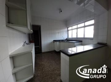 Casa · 220m² · 3 Quartos · 1 Vaga · Sobrado com 3 dormitórios em Osasco
