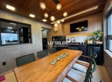 0c63634982088ca1c55d7d9227bd200bdb4c15f9 · Apartamento no bairro Santa Mônica com três suítes e varanda gourmet.