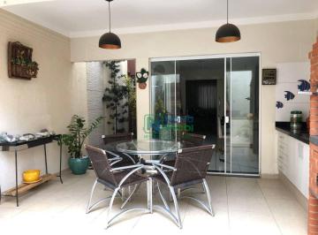 a2d71bd91eeccd4bee80c59d754b63b28b39b726 · Casa com 3 dormitórios à venda, 130 m² por R$ 750.000,00 - Jardim Caxambu - Piracicaba/SP