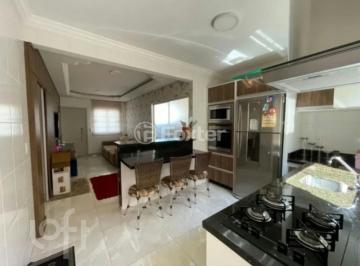 9722e551 · Casa, 3 dormitórios, 150 m², em Madri