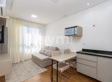 Sala integrada com cozinha · Apartamento à venda - em Batel
