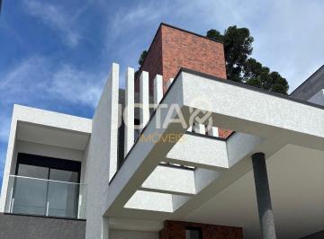 Casa · 256m² · 3 Quartos · 3 Vagas · Casa à venda - em Santo Inácio