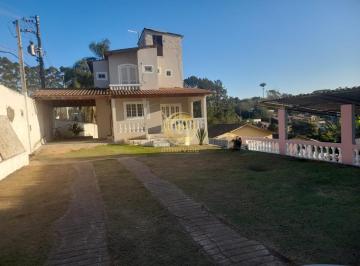 Foto 01 · Chácara de Luxo para Locação em Jacareí-SP, Bairro Veraneio Ijal: 3 Quartos, 3 Suítes, 3 Banheiros, 