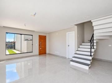 Casa de 3 quartos, Curitiba · Sobrado Quintal terraço 3 quartos suíte 3 vagas Xaxim