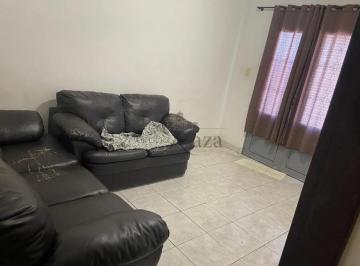 Casa · 140m² · 2 Quartos · 2 Vagas · Oportunidade - Casa - Caçapava - Borda da Mata - 2 Dormitórios - 121m².