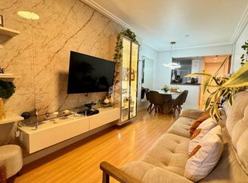 Apartamento · 97m² · 3 Quartos · 1 Vaga · Apartamento semimobiliado com 03 dormitórios no Centro