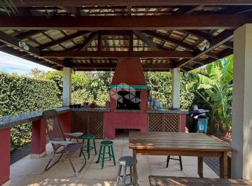 Casa · 277m² · 5 Quartos · 2 Vagas · CASA 5 QUARTOS SENDO 1 SUÍTE 2 VAGAS DE GARAGEM COM PISCINA NO CAMPECHE FLORIANÓPOLIS