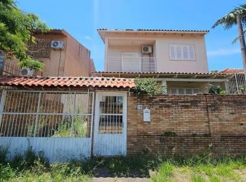 Casa · 197m² · 4 Quartos · 4 Vagas · Casa com 4 dormitórios, R Doutor Paulino Guerra
