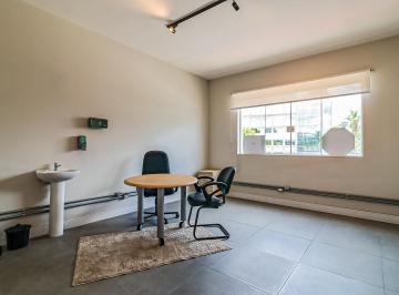 Comercial · 18m² · 1 Quarto · Sobreloja na Avenida Morumbi, N. 8155 - 13 • 18 m²