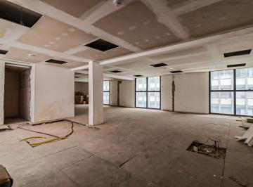 Comercial · 135m² · 2 Vagas · Sala comercial na Rua Pamplona, N. 818 - Cj. 62 • 135 m²