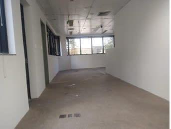 Comercial · 90m² · 2 Vagas · Sala comercial na Rua Sampaio Viana, N. 277 - Cj. 13 • 90 m²