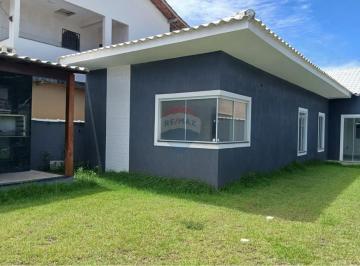 Casa · 80m² · 2 Quartos · 2 Vagas · Casa na praia em Unamar: Oportunidade Imperdível!