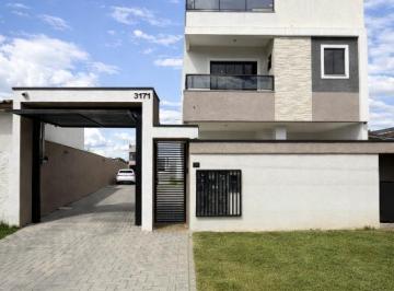 Casa · 125m² · 3 Quartos · 2 Vagas · Sobrado com terraço à Venda em Curitiba