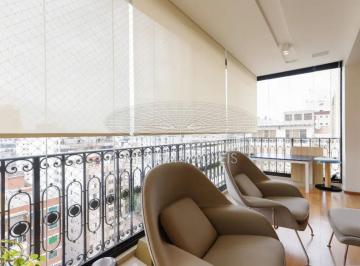 Apartamento · 320m² · 3 Quartos · 4 Vagas · Apartamento perfeito e com vista inspiradora | Com 320 m² | 4 vagas e 3 suítes!