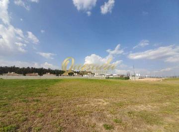 bff0cb7061497b58ed9059f4e7dad0d68f107c6a · Terreno residencial à venda, 540 m², Condomínio Villa dos Pinheiros, Indaiatuba.