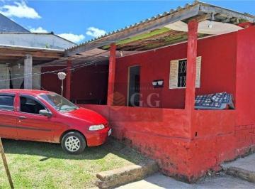 dd917ef6f381680f4751f46fdba1e467a19cf3b4 · Casa com 4 dormitórios à venda, 50 m² por R$ 200.000,00 - Santo Onofre - Viamão/RS
