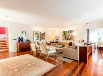 Casa de 4 quartos, São Paulo · Casa de Condomínio com 4 Quartos e 6 banheiros à Venda, 712 m² no jardim Petropolis - São Paulo - SP