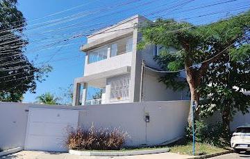 Casa · 360m² · 4 Quartos · 4 Vagas · Casa em São José do Imbassaí, Maricá/RJ de 360m² 4 quartos à venda por R$ 675.000,00