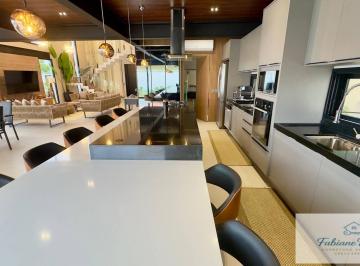Casa · 300m² · 5 Quartos · 4 Vagas · Casa em Lagoinha, Ubatuba/SP de 300m² 5 quartos à venda por R$ 6.800.000,00