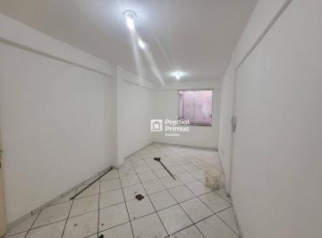 Comercial · 29m² · Sala em Centro, Nova Friburgo/RJ de 29m² para locação R$ 1.000,00/mes