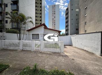 Casa · 78m² · 2 Vagas · Casa comercial para locação no Água Verde com 4 salas e excelente localização