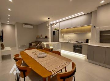 Apartamento · 102m² · 3 Quartos · 2 Vagas · Apartamento mobiliado de 3 suítes à venda por R$ 2.300.000,00 - Bairro Bombas - Bombinhas/SC