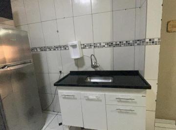 Casa en Venda de 2 quartos Jardim Arpoador · Casa em quintal compartilhado ótima localização e valor acessível.