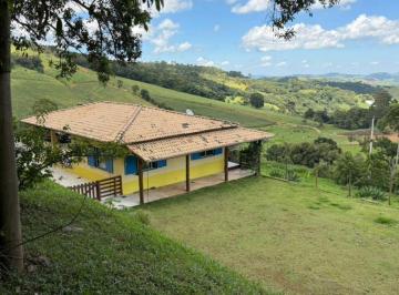 Rural de 2 quartos, Bueno Brandão · CHÁCARA COMPLETA NA SERRA DA MANTIQUEIRA – Bueno Brandão