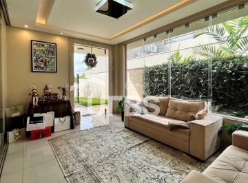 Casa · 450m² · 5 Quartos · 4 Vagas · Sobrado no Jardins Lisboa