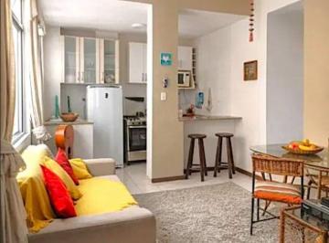 Apartamento Venda de 1 quarto · Ótimo apto Sala e Quarto, em andar alto e ótima distribuição. Pronto pra morar ou investir. Agende