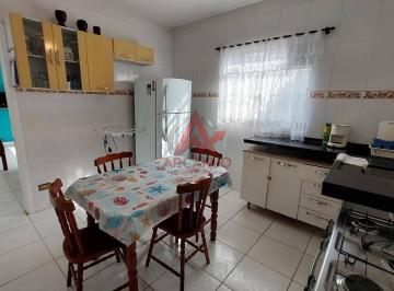 Casa · 70m² · 1 Quarto · 2 Vagas · Casa a venda em Ubatuba a 400 metros do mar