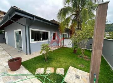 Casa · 200m² · 5 Quartos · 4 Vagas · Casa 5 quartos, sendo 3 suítes. Perfeito conforto e área arborizada