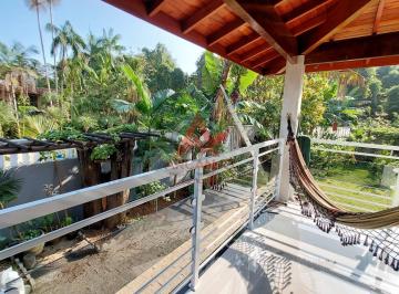 Casa · 160m² · 2 Quartos · 2 Vagas · Casa Alto Padrão 02 suítes, espaço gramado e ótima área de lazer
