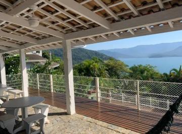 Casa · 43700m² · 3 Quartos · 2 Vagas · CASA FRENTE MAR NA PRAIA DA PONTA GROSSO EM UBATUBA/SP.