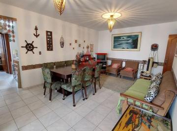 Apartamento · 142m² · 3 Quartos · 1 Vaga · Apartamento a venda com 3 dormitórios no centro de Ubatuba/SP.