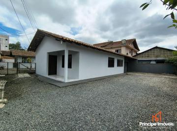 Casa · 125m² · 3 Quartos · 2 Vagas · Casa com 3 quartos no Costa e Silva em Joinville