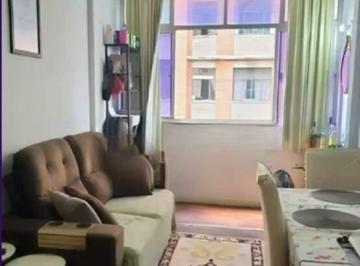 Apartamento · 76m² · 2 Quartos · 1 Vaga · Apartamento 2 quartos, 76m², 1 vaga coberta, com portaria 24h e localização central, no Barro Preto.