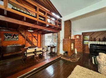 Casa · 300m² · 4 Quartos · 1 Vaga · Oportunidade - Casa - Centro - Jacareí - 4 Dormitórios - 227m².